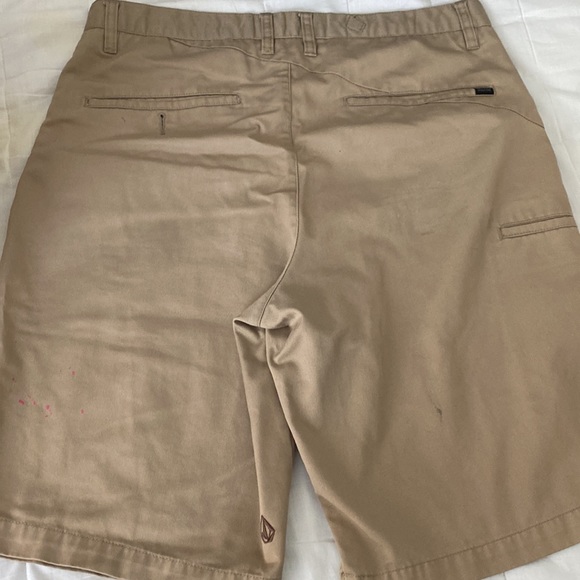 Volcom Shorts size 34 - Picture 3 of 8